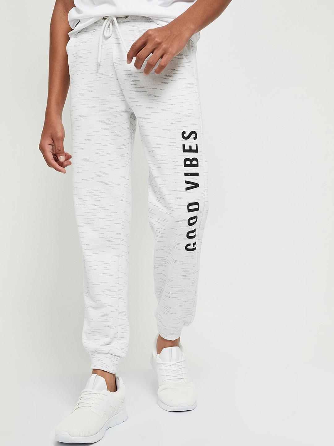 

max Boys White Printed Pure Cotton Joggers