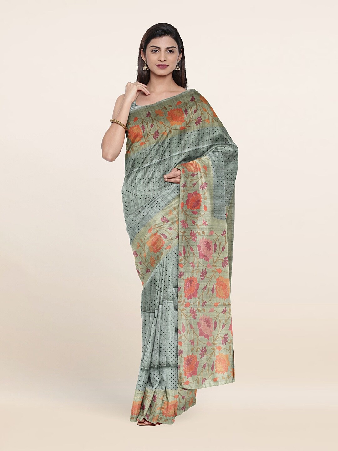 

Pothys Women Grey & Pink Printed Art Silk Saree