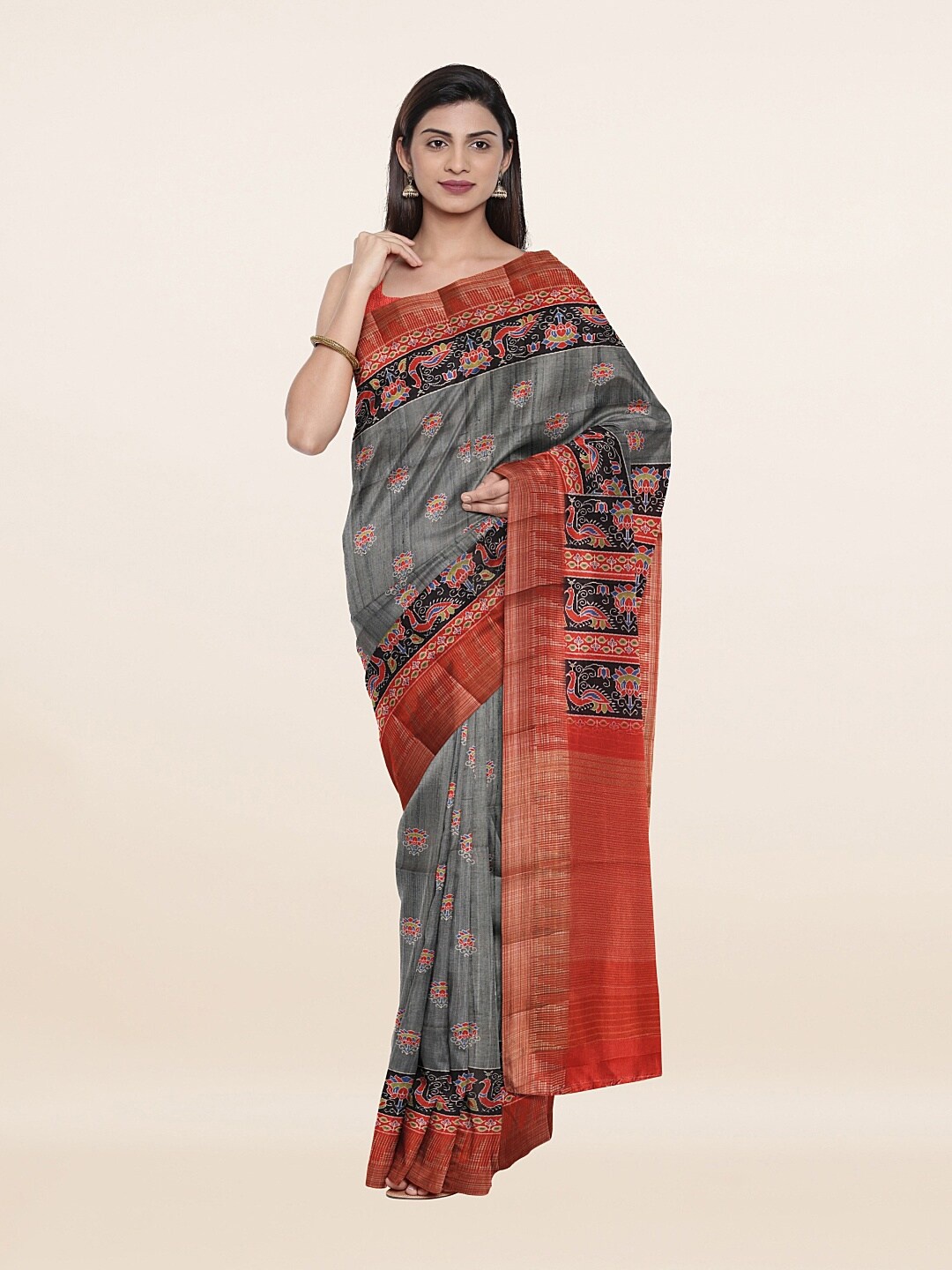 

Pothys Grey & Silver-Toned Ethnic Motifs Zari Art Silk Saree