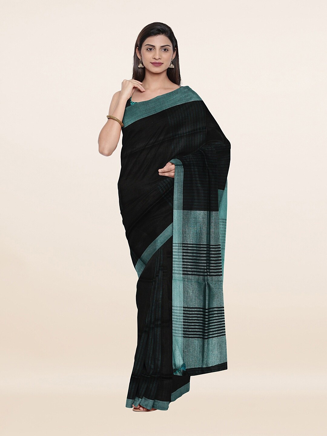 

Pothys Women Black & Blue Zari Pure Linen Saree