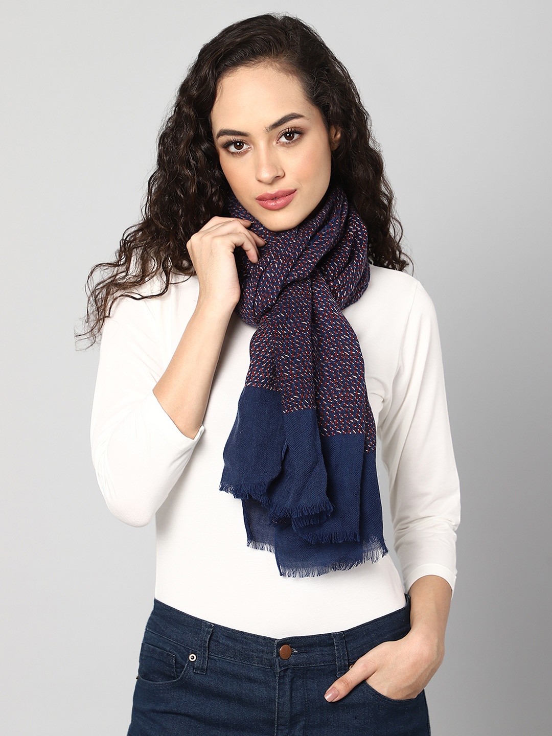 

Aditi Wasan Women Blue & Red Woven Design Wool Stole