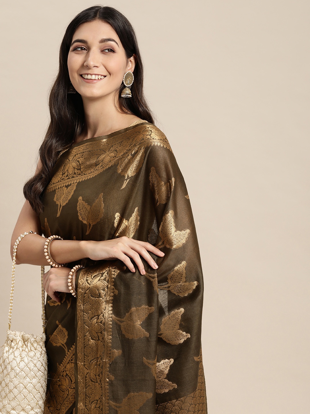 

swatika Olive Green & Gold-Toned Floral Zari Silk Blend Bhagalpuri Saree