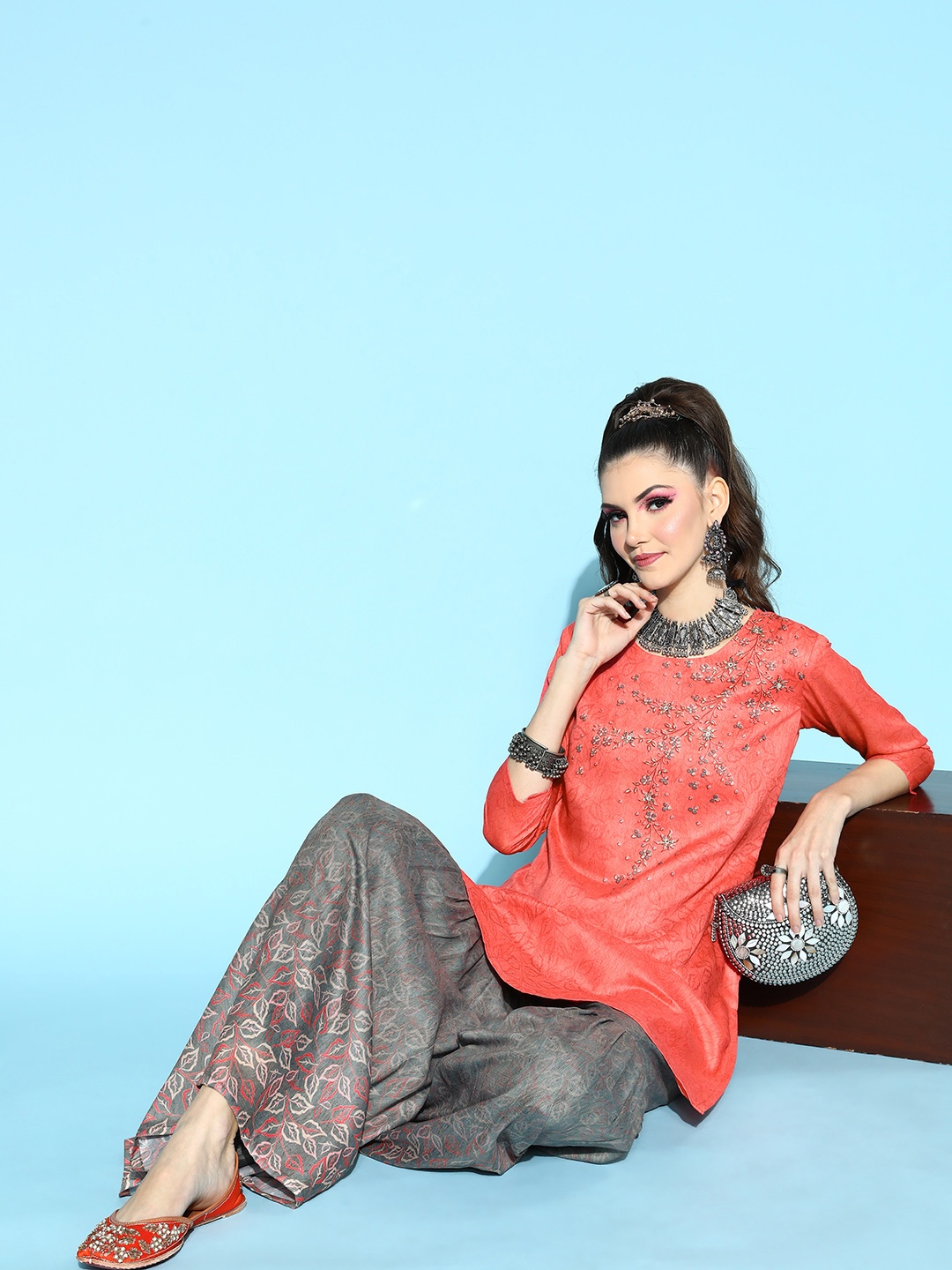 

SheWill Women Floral Silk Blend Print Parade Kurta Set, Coral