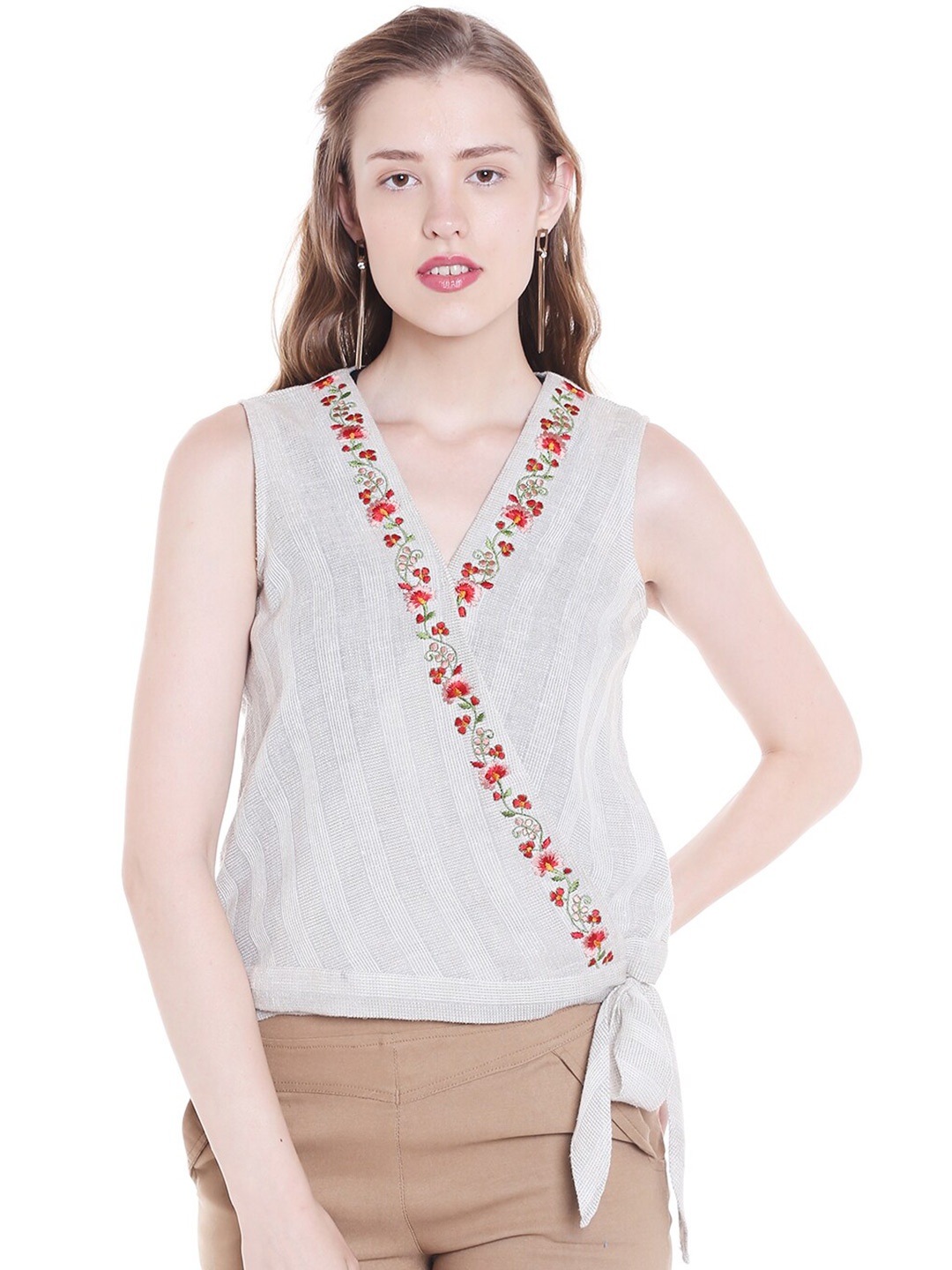 

Fusion Beats Beige & Red Floral Striped Wrap Top