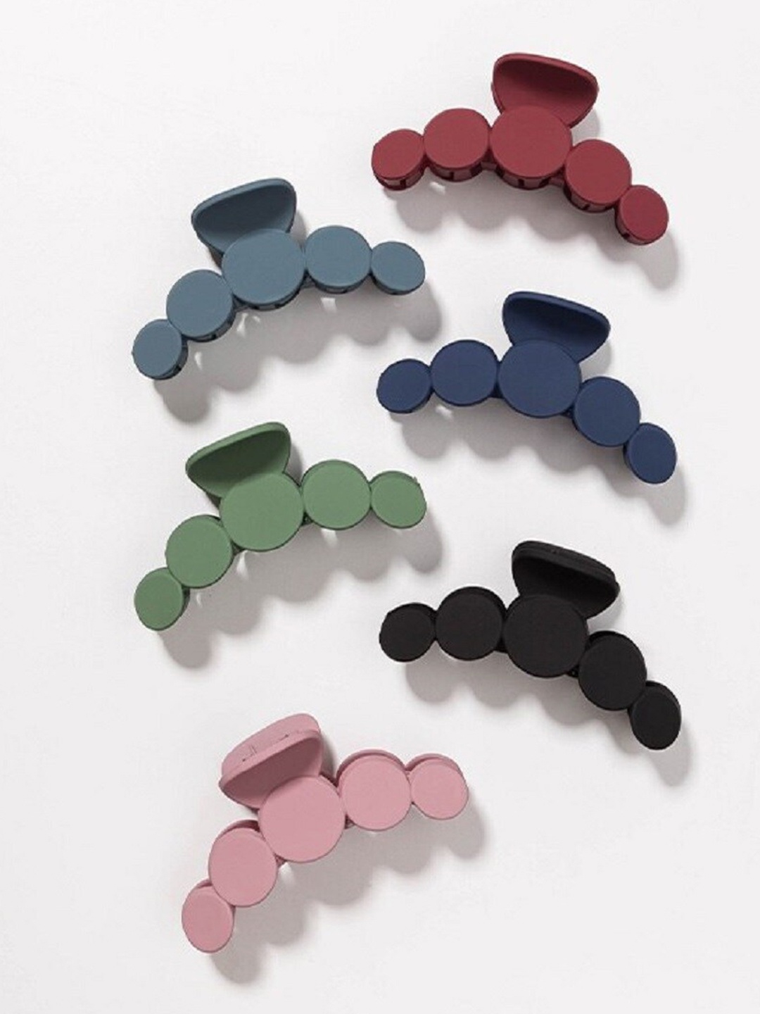 

VAGHBHATT Women Black & Green Set of 6 Claw Clip