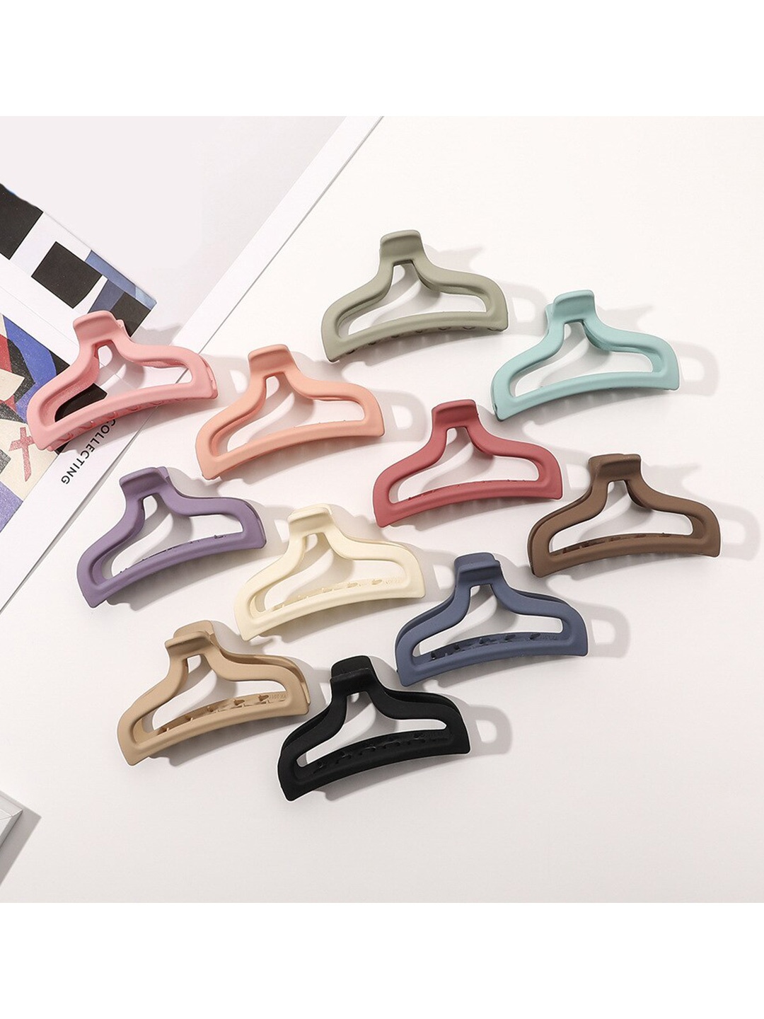 

VAGHBHATT Women Pack Of 12 Multicoloured Claw Clip, Multi