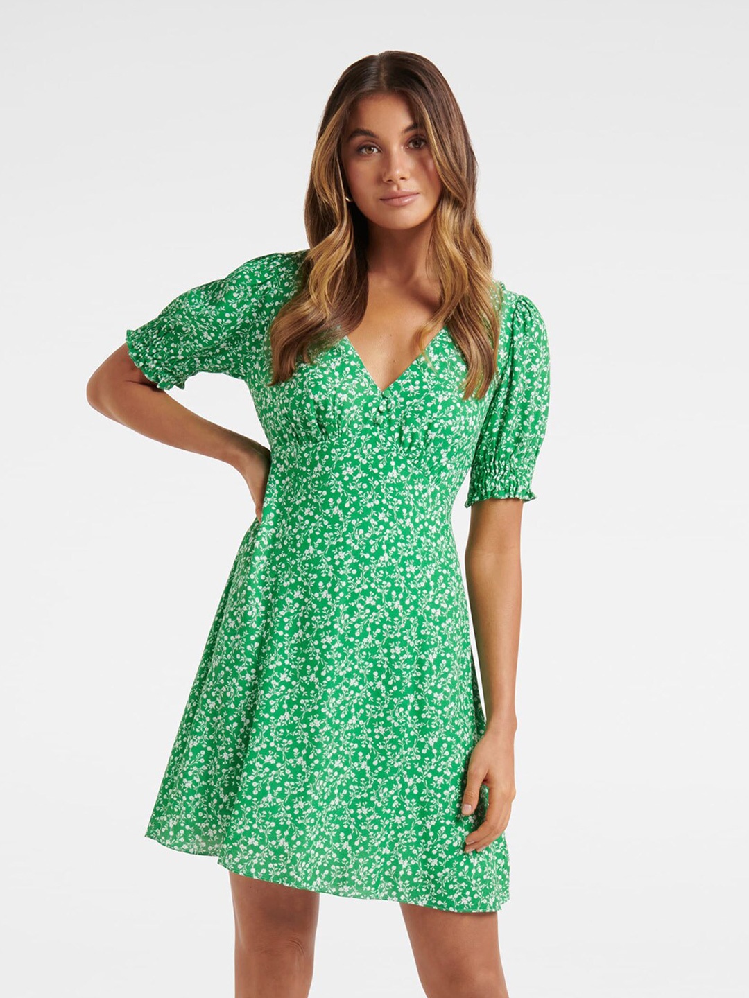 

Forever New Women Green Floral Printed Puff Sleeves V Neck Dress