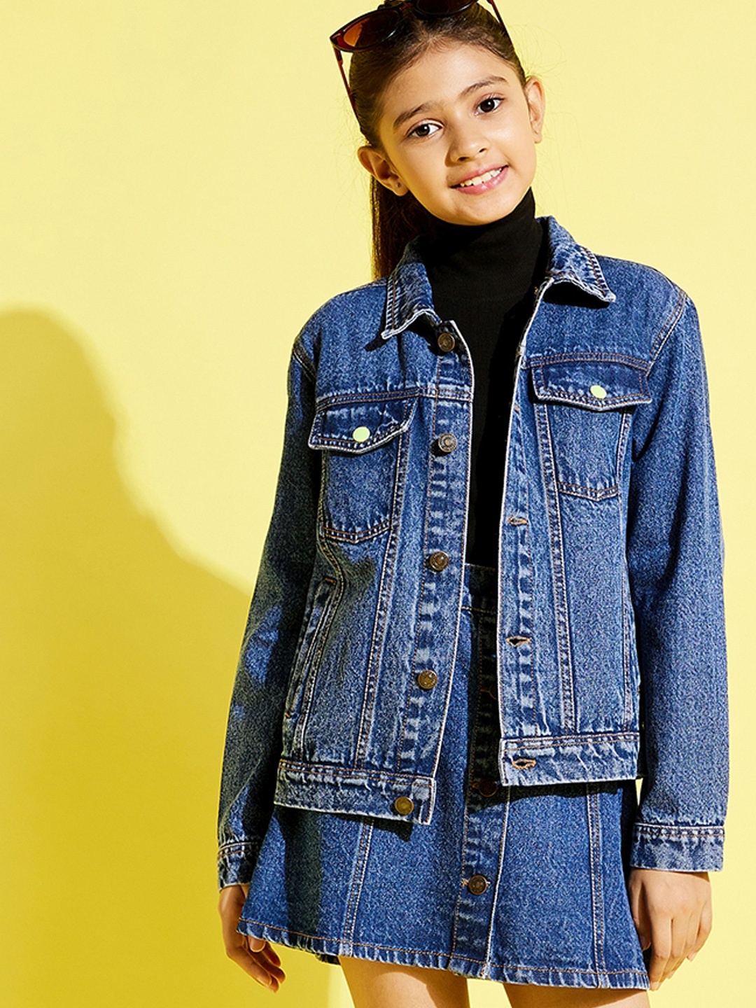 

Noh Voh - SASSAFRAS Kids Girls Blue Neon Button Denim Jacket, Black