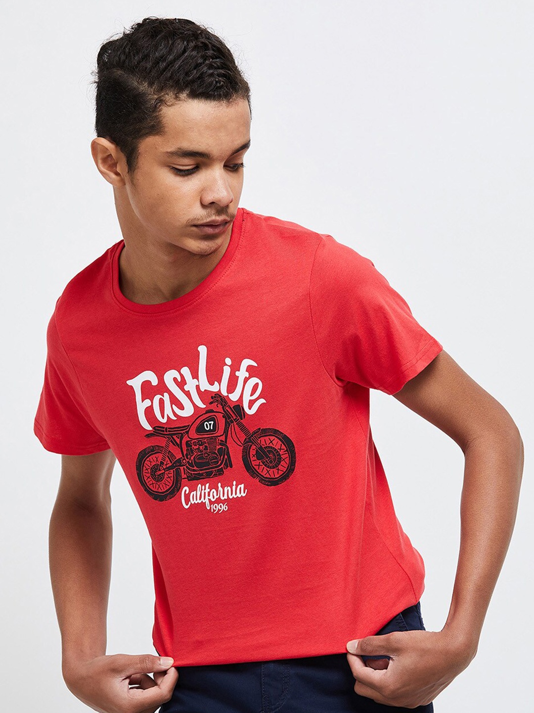 

max Boys Red Printed T-shirt