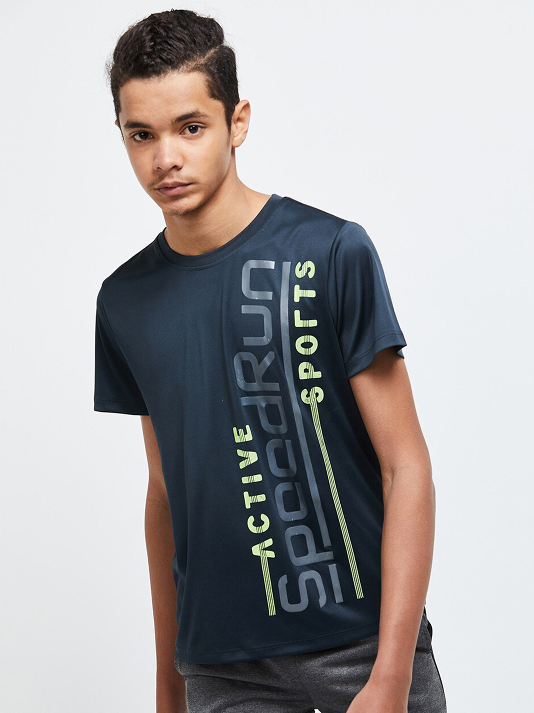 

Max Boys Grey Typography Printed T-shirt