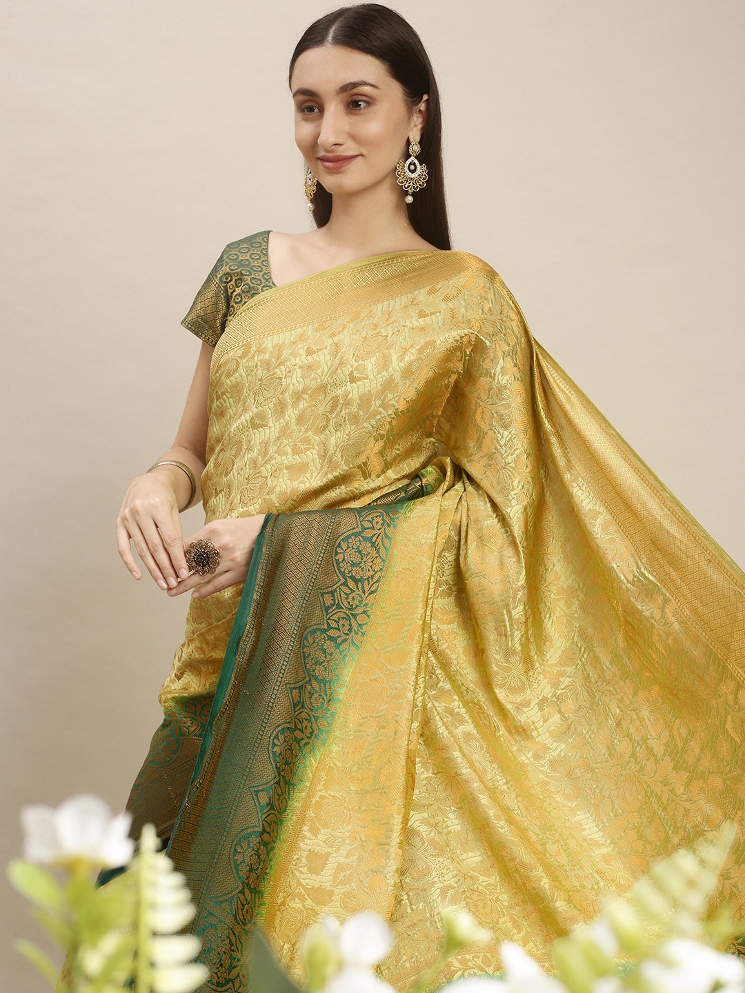 

nirja Fab Olive Green & Golden Ethnic Motifs Zari Art Silk Kanjeevaram Saree