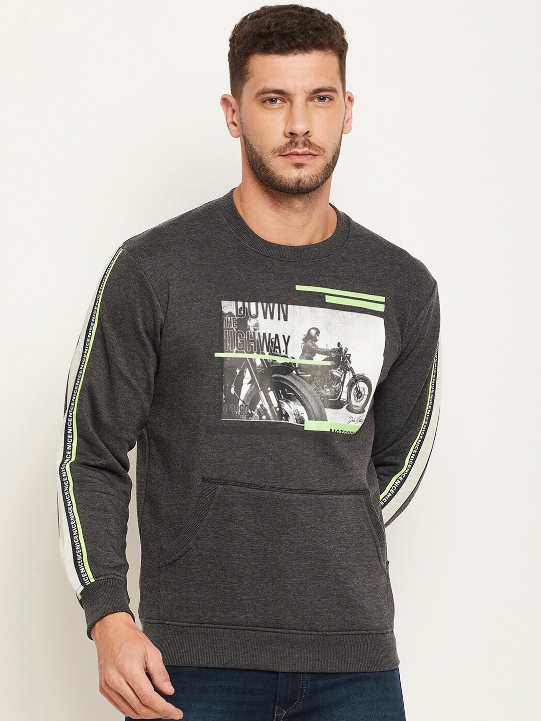 

Duke Men Grey & White Printed Sweatshirt