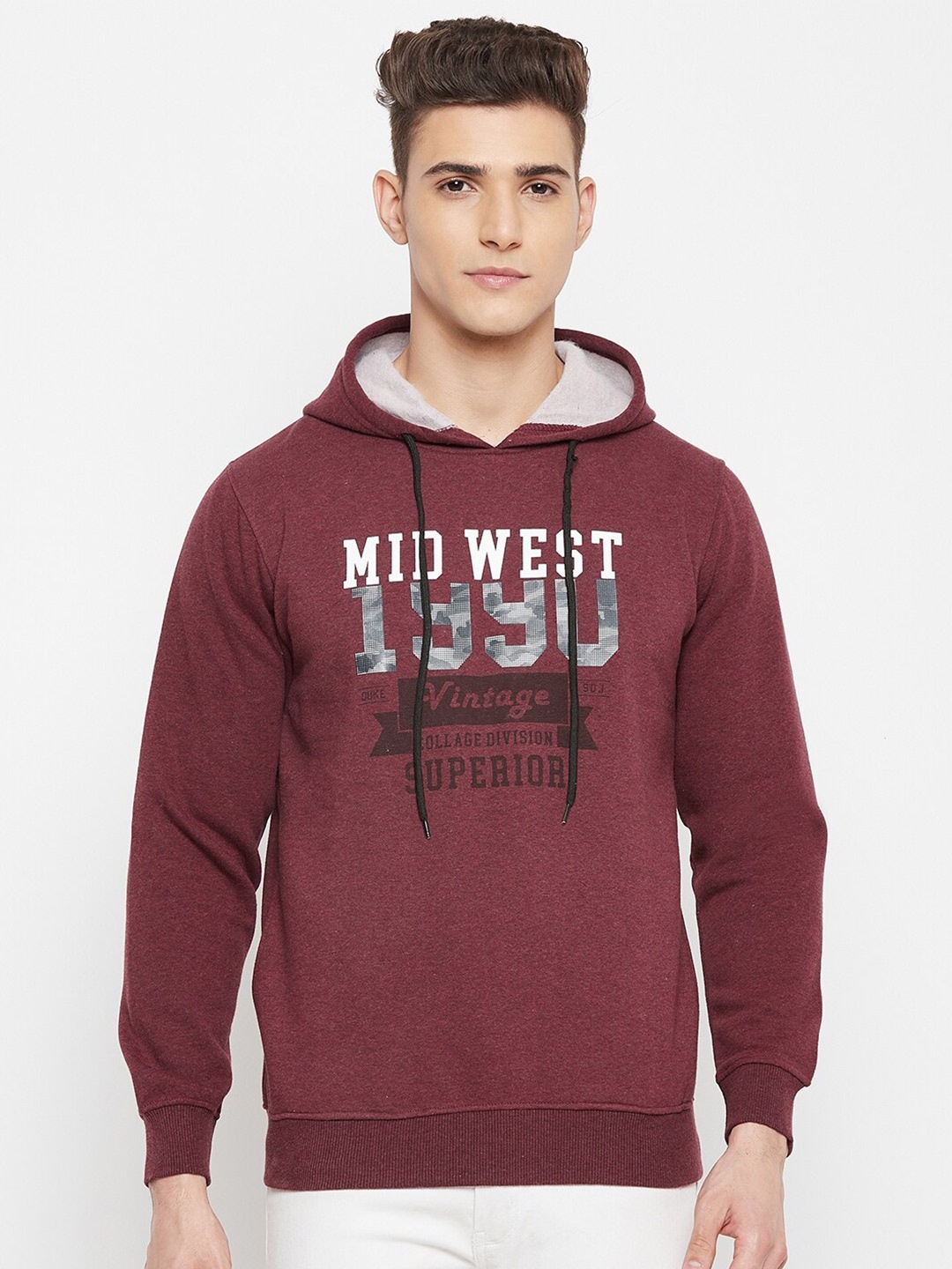 

Duke Men Maroon Printed Hooded Sweatshirt