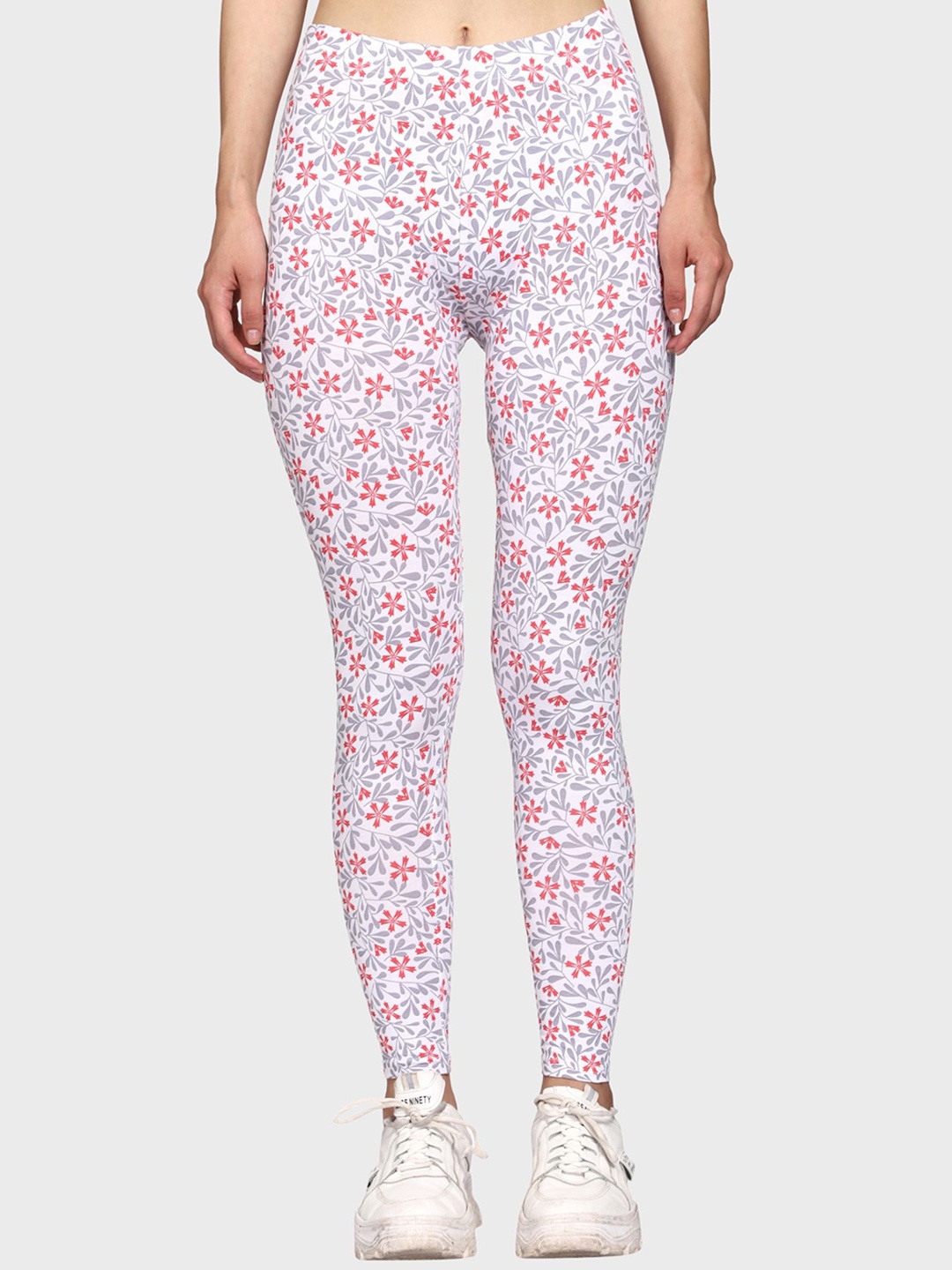 

Outflits Women White Printed Skinny-Fit Ankle Length Leggings