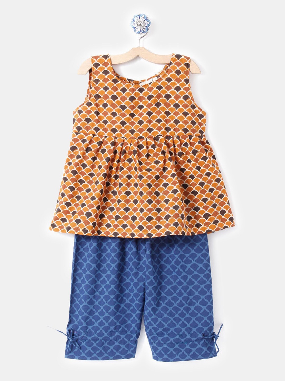 

Hopscotch Girls Brown Printed Kurti with Palazzos
