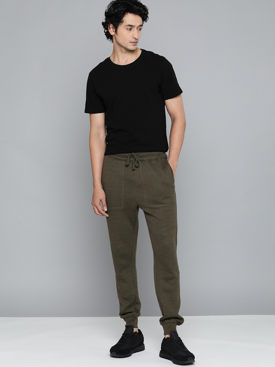 

ether Men Olive Green Striped Jogger