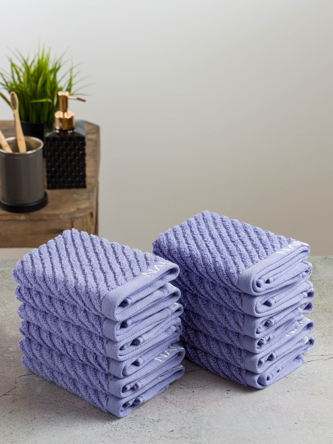 

Nautica Set Of 12 Solid 600 GSM Pure Cotton Face Towels, Navy blue
