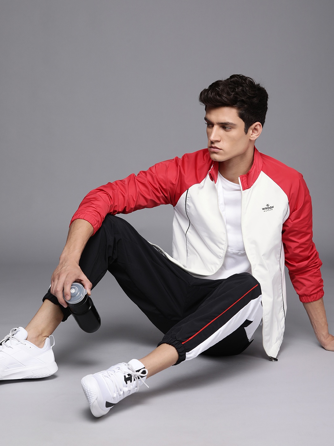 

WROGN ACTIVE Men White And Red Colourblocked Sporty Jacket