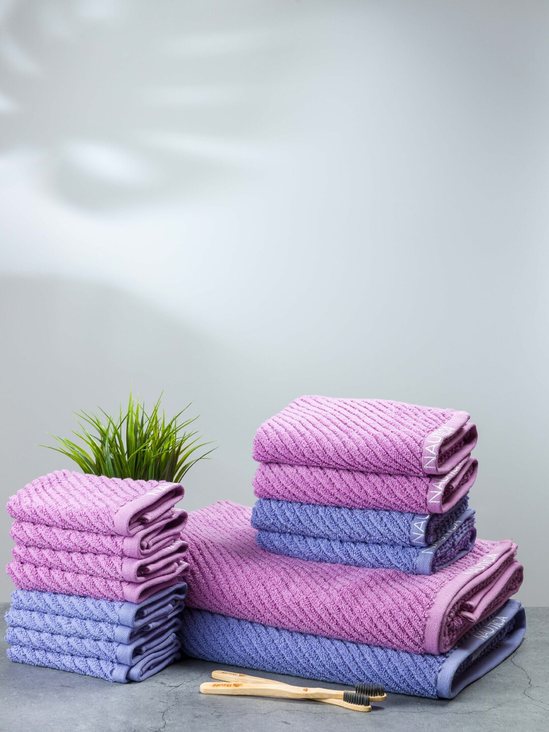 

Nautica Set Of 14 Striped 600 GSM Cotton Towel Set, Purple