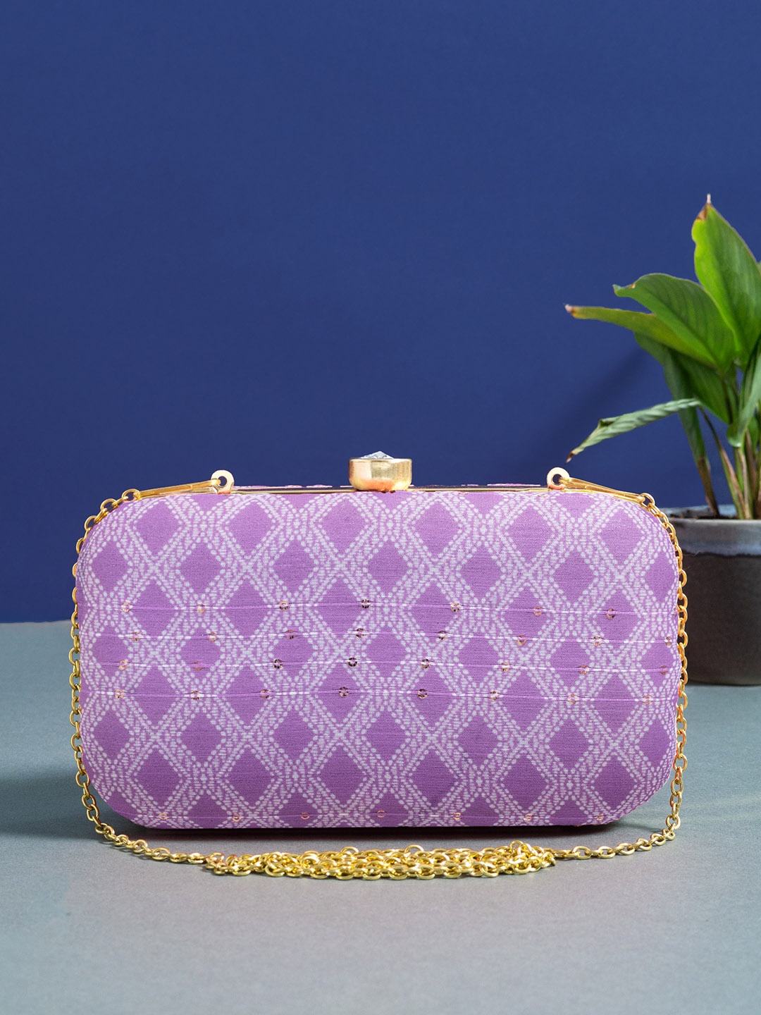

Golden Peacock Lavender & Gold-Toned Printed Box Clutch