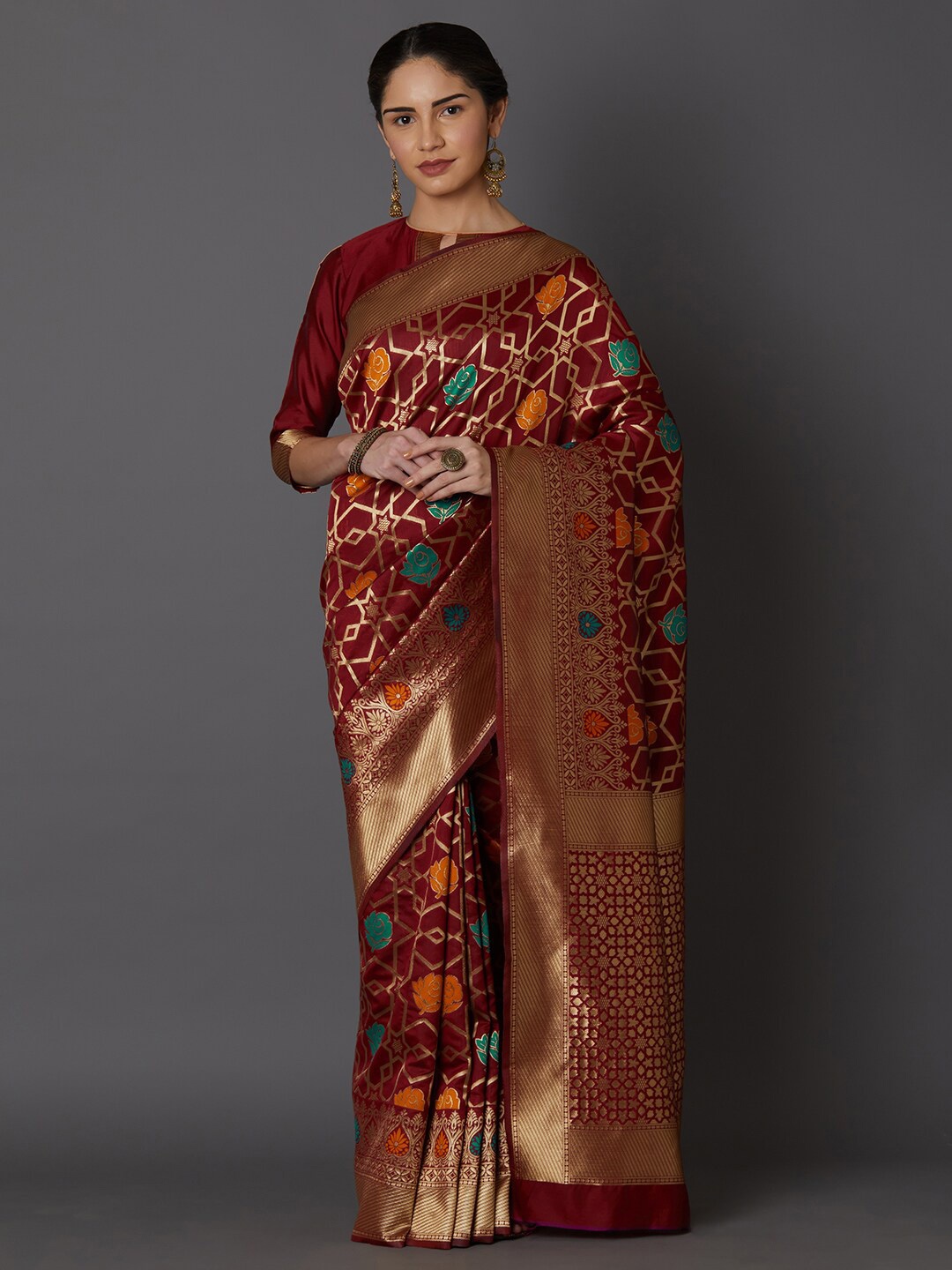 

Mitera Maroon & Gold-Toned Woven Design Zari Silk Blend Kanjeevaram Saree
