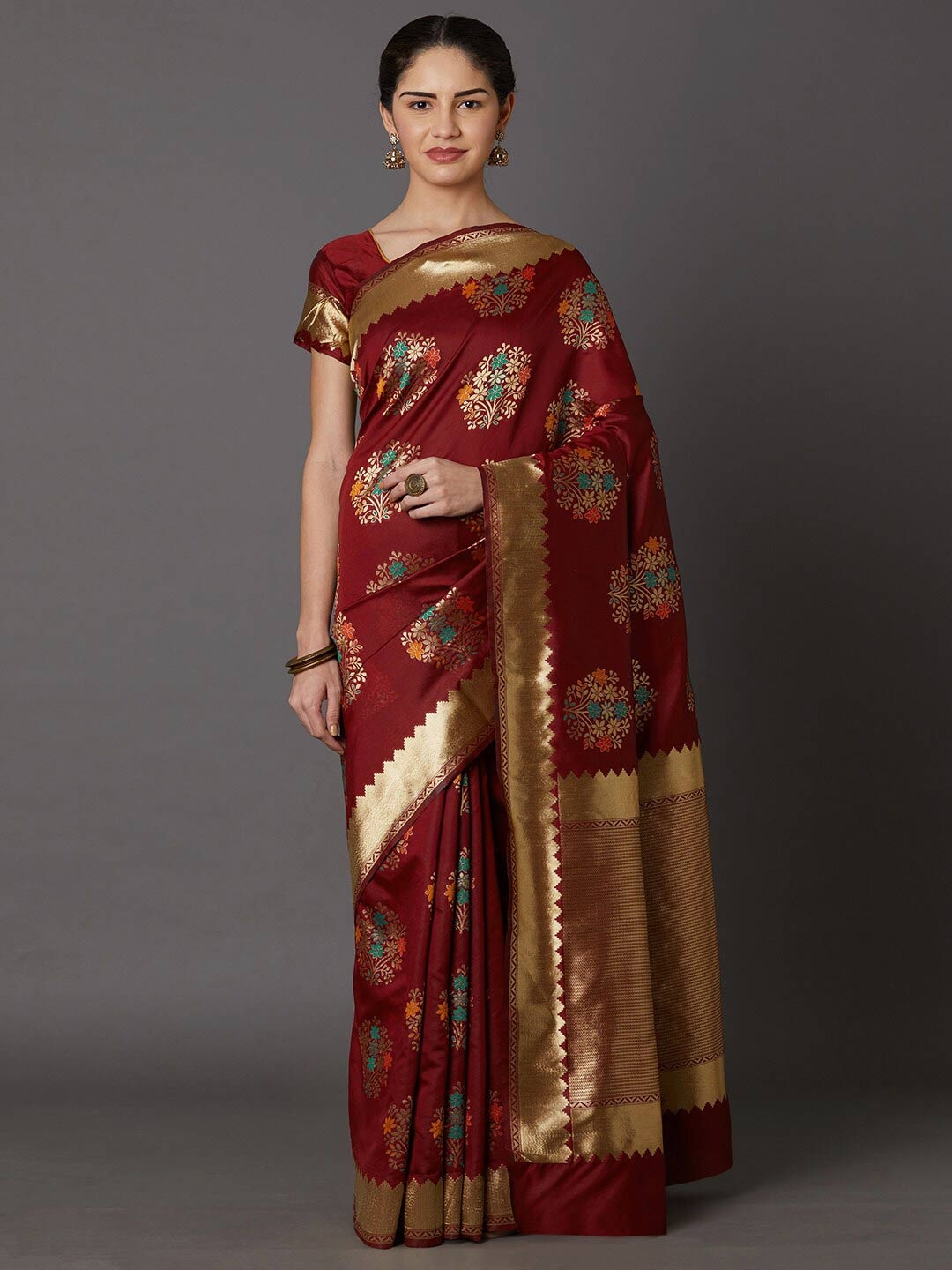 

Mitera Maroon & Gold-Toned Woven Design Zari Silk Blend Kanjeevaram Saree