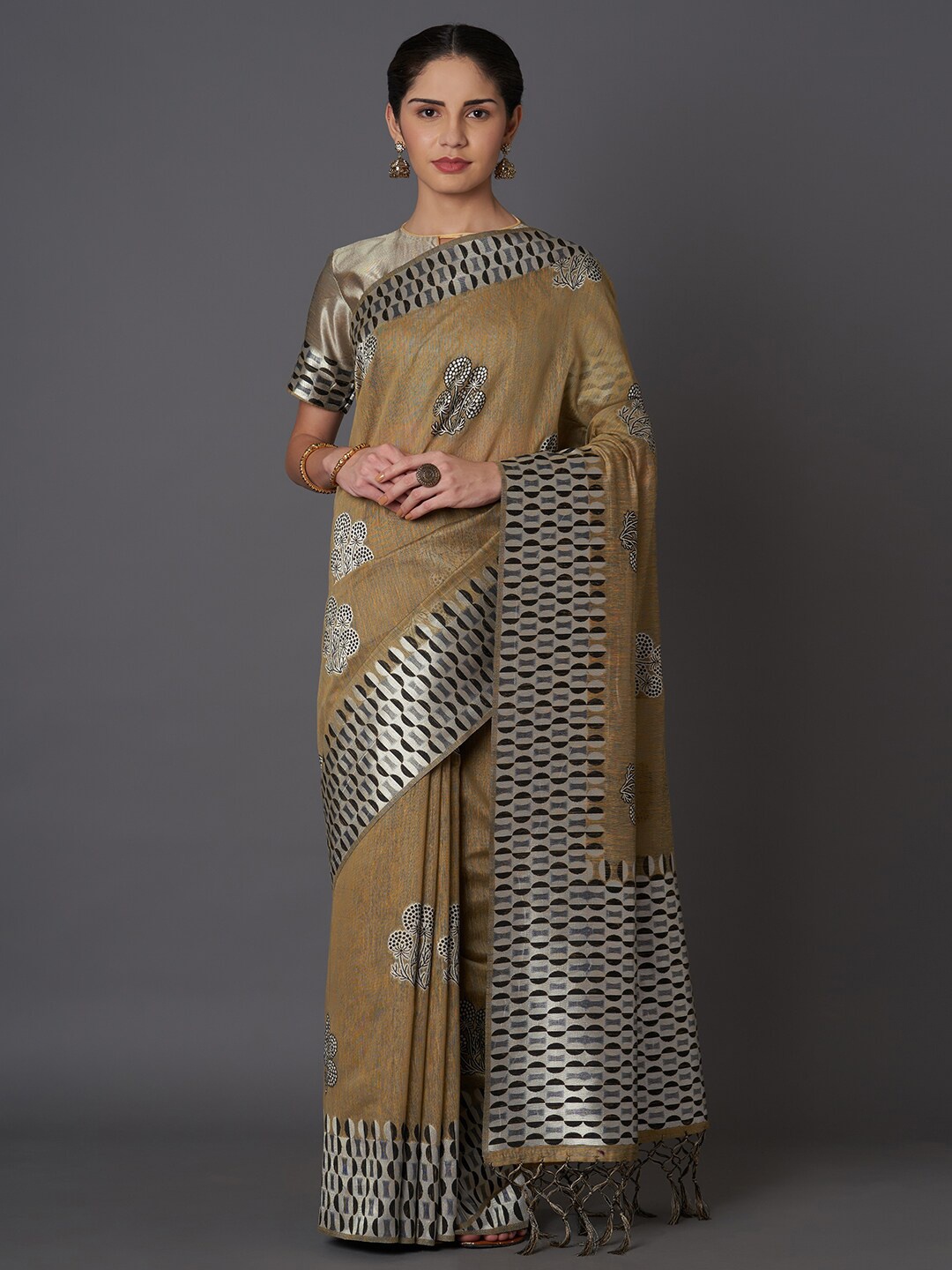 

Mitera Khaki & Silver-Toned Woven Design Zari Silk Blend Kasavu Saree