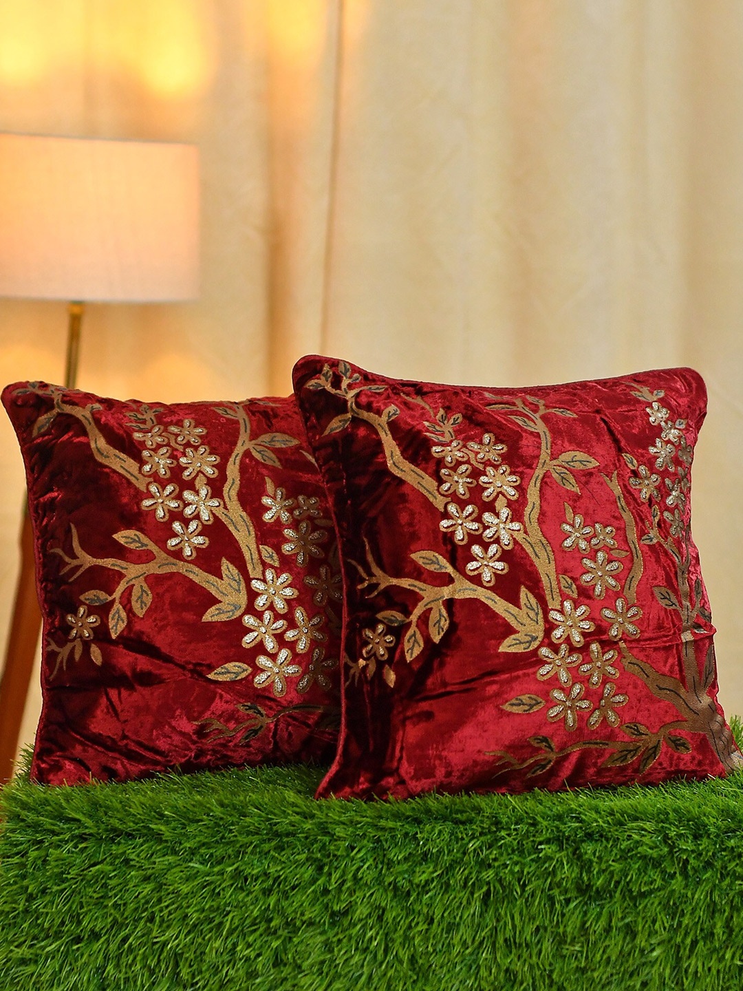 

Molly & Michel Maroon & Brown Pack of 2 Floral Velvet Square Cushion Covers