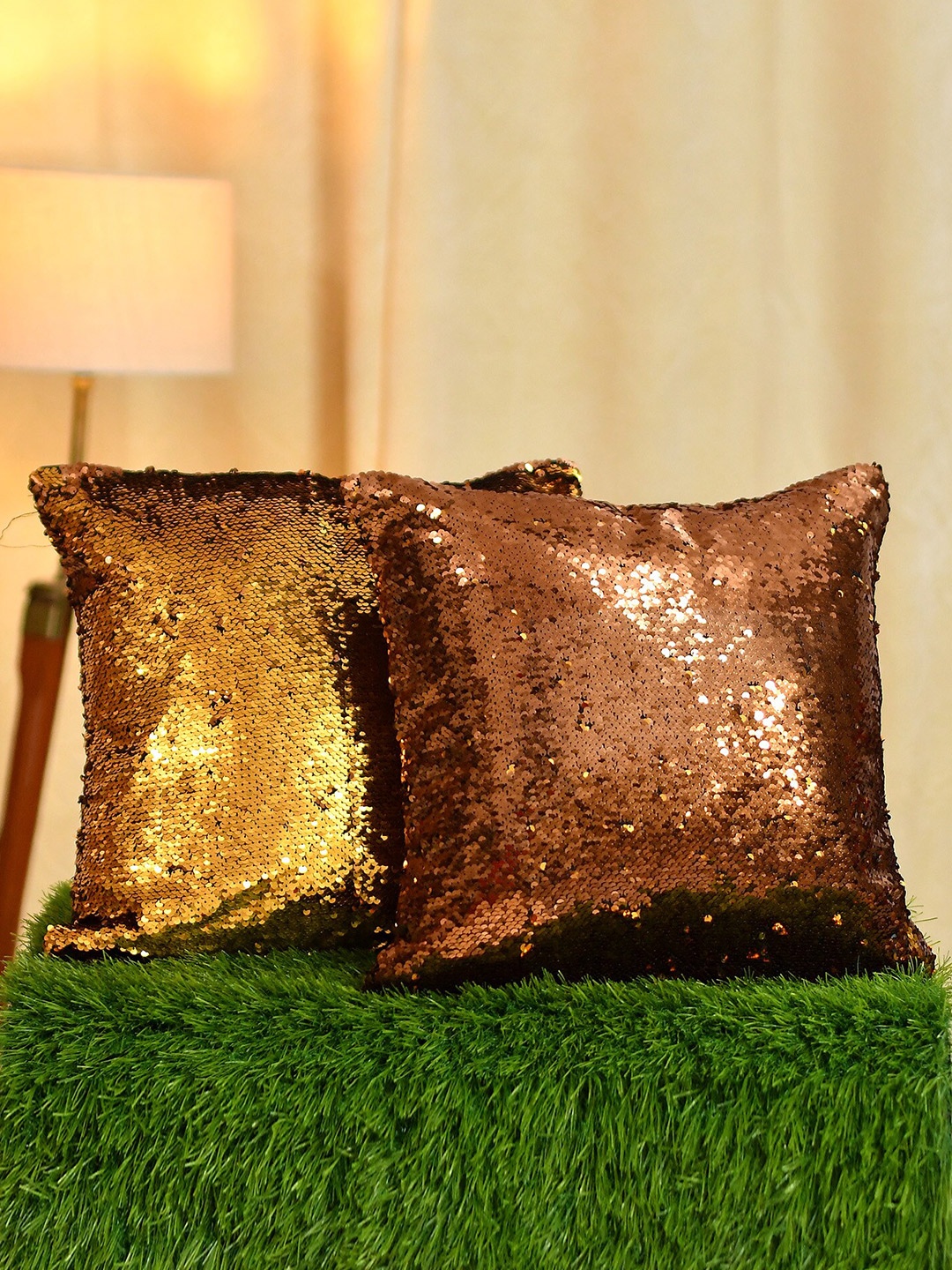 

Molly & Michel Gold-Toned Set of 2 Embellished Velvet Square Cushion Covers