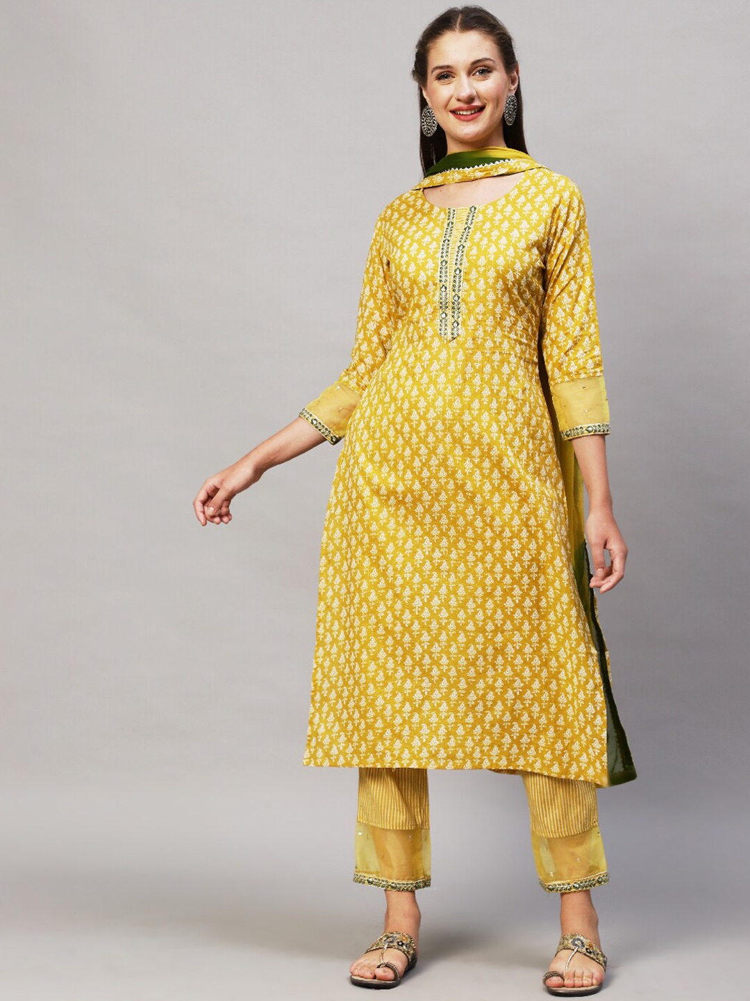 

FASHOR Women Yellow Printed & Embroidered Pure Cotton Kurta with Trousers & With Dupatta