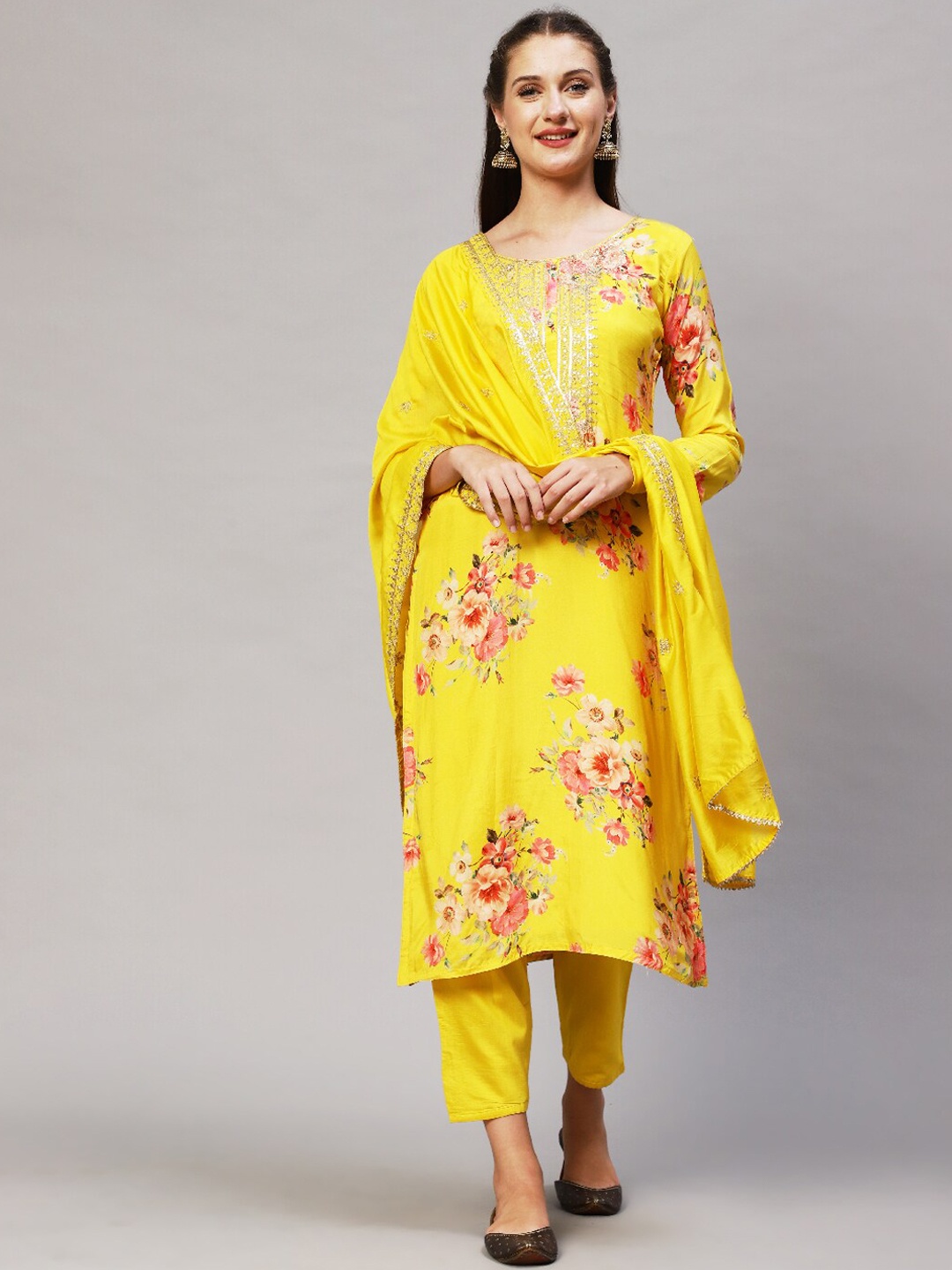 

FASHOR Women Yellow Floral Regular Sequinned Kurti with Churidar & With Dupatta