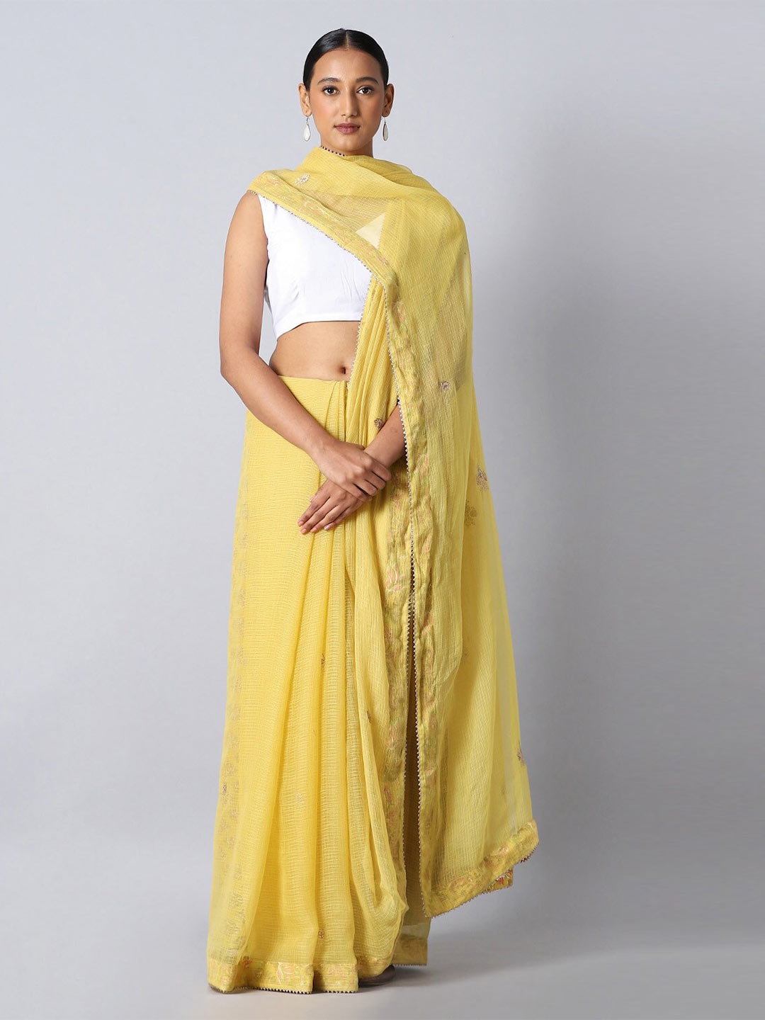 

Taneira Yellow & Pink Floral Gotta Patti Kota Saree