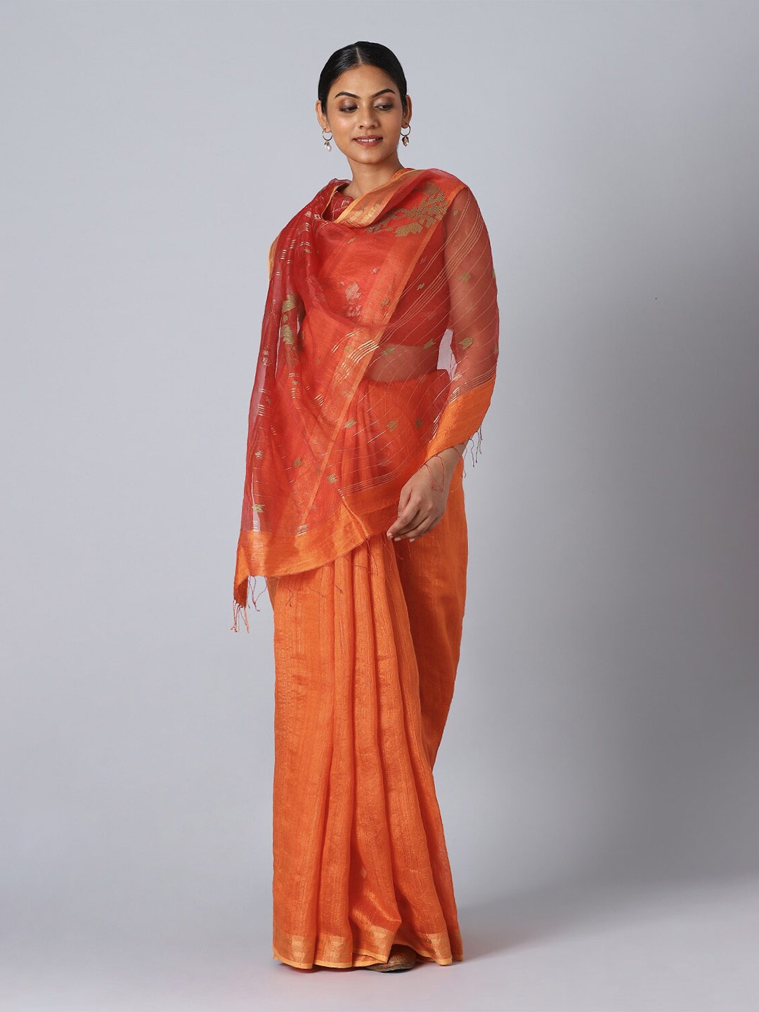 

Taneira Orange & Gold-Toned Woven Design Zari Pure Silk Jamdani Saree