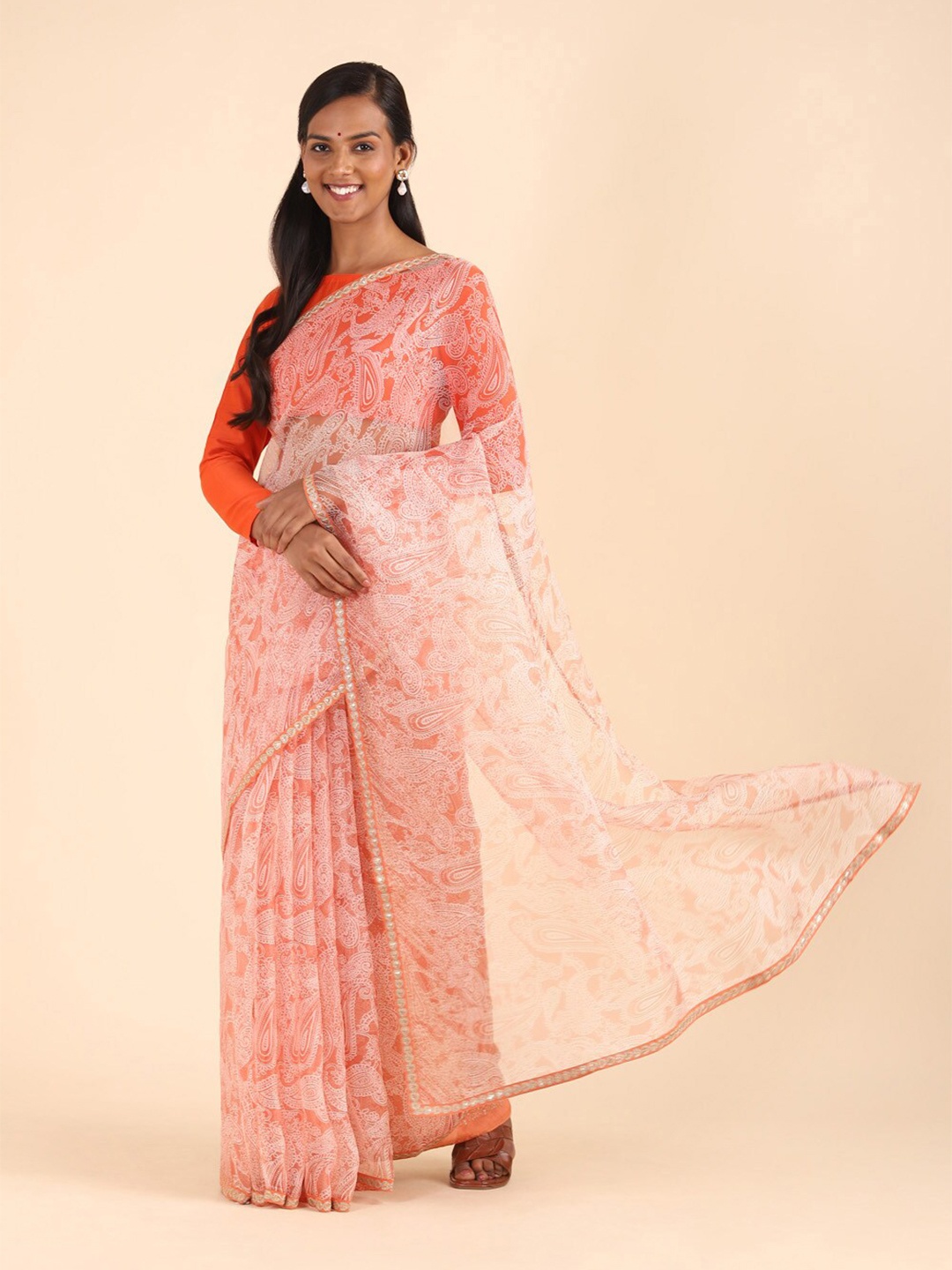 

Taneira Women Orange & White Printed Organza Saree