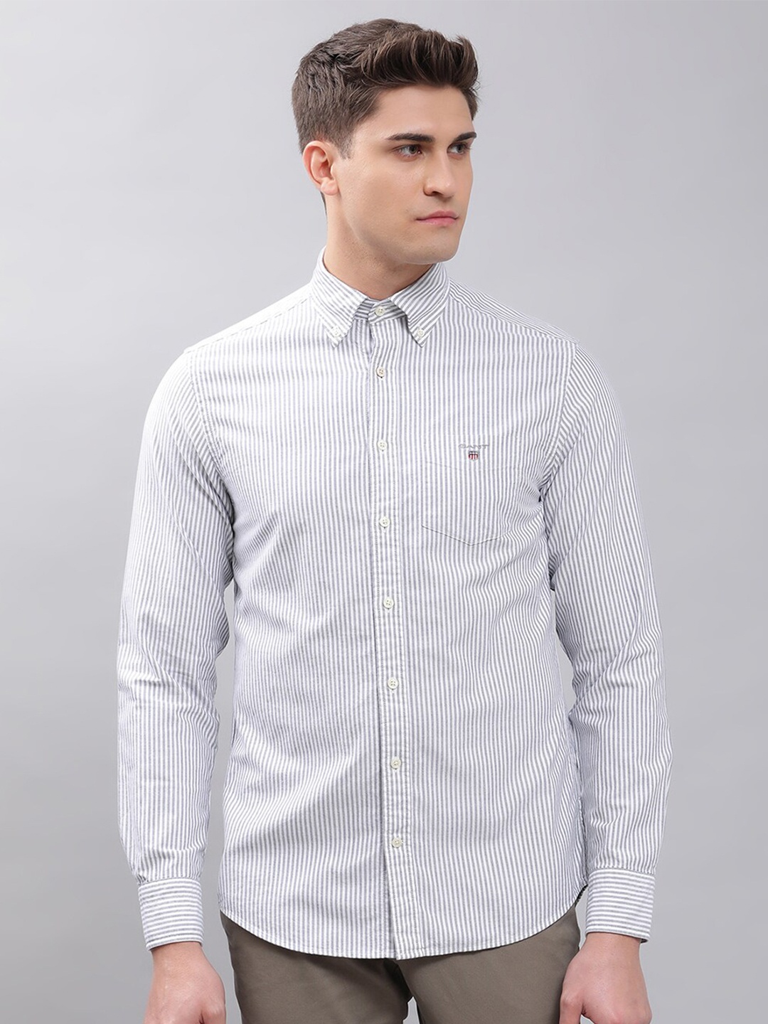 

GANT Men Blue Classic Pinstripes Casual Shirt