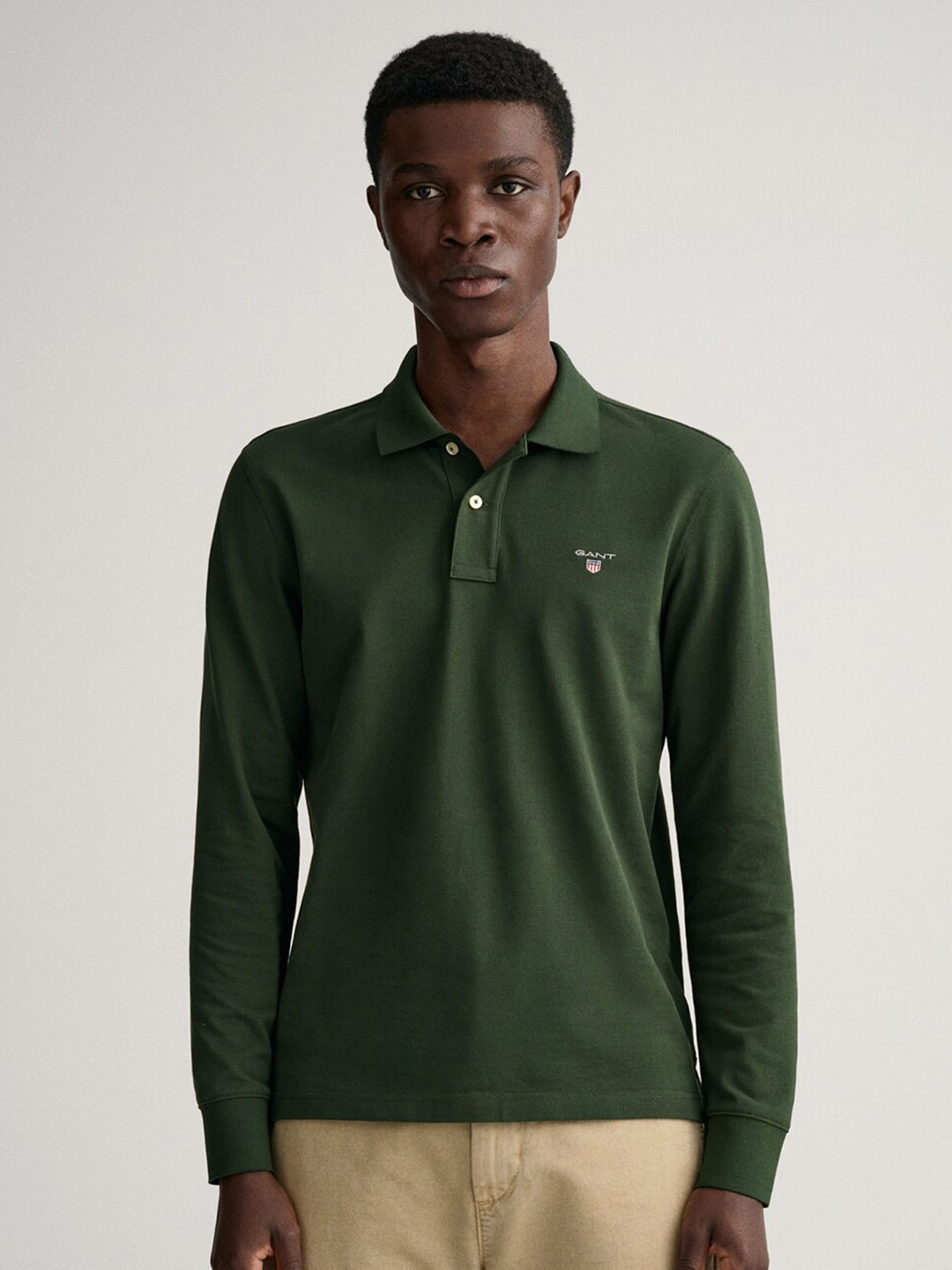 

GANT Men Green Polo Collar Regular Fit T-shirt