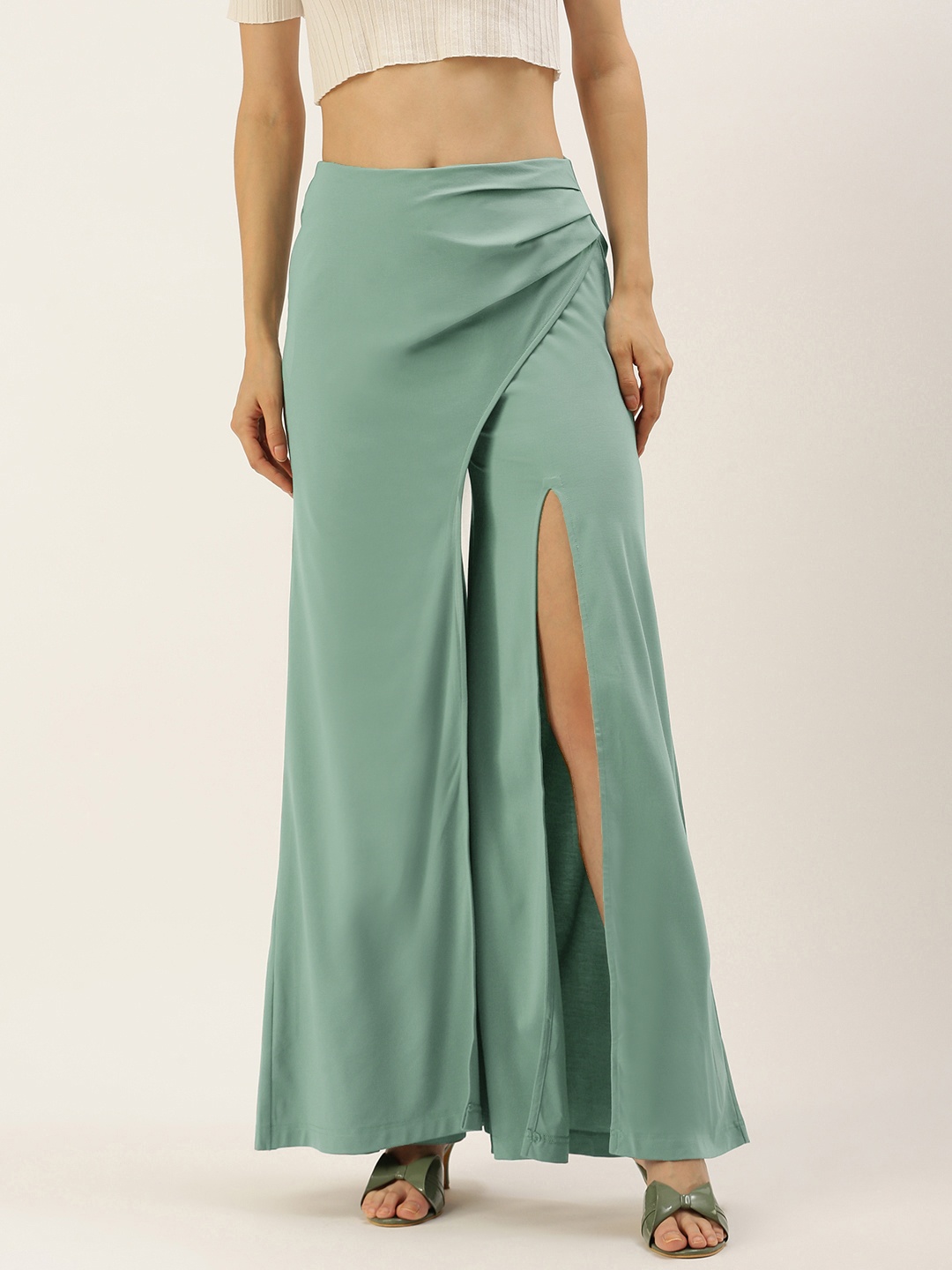 

FOREVER 21 Women Sage Green Solid High Slit Flared Trousers