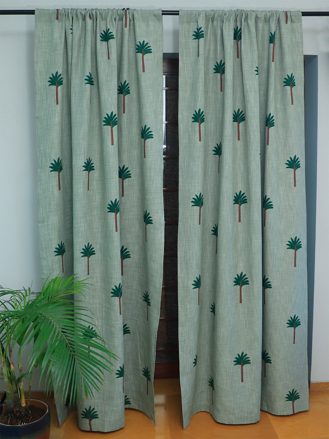 

ZEBA Green Printed Door Curtain