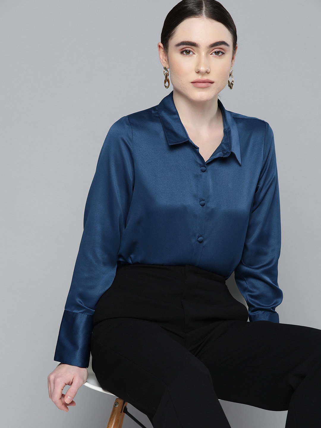 

Chemistry Women Solid Satin Casual Shirt, Teal