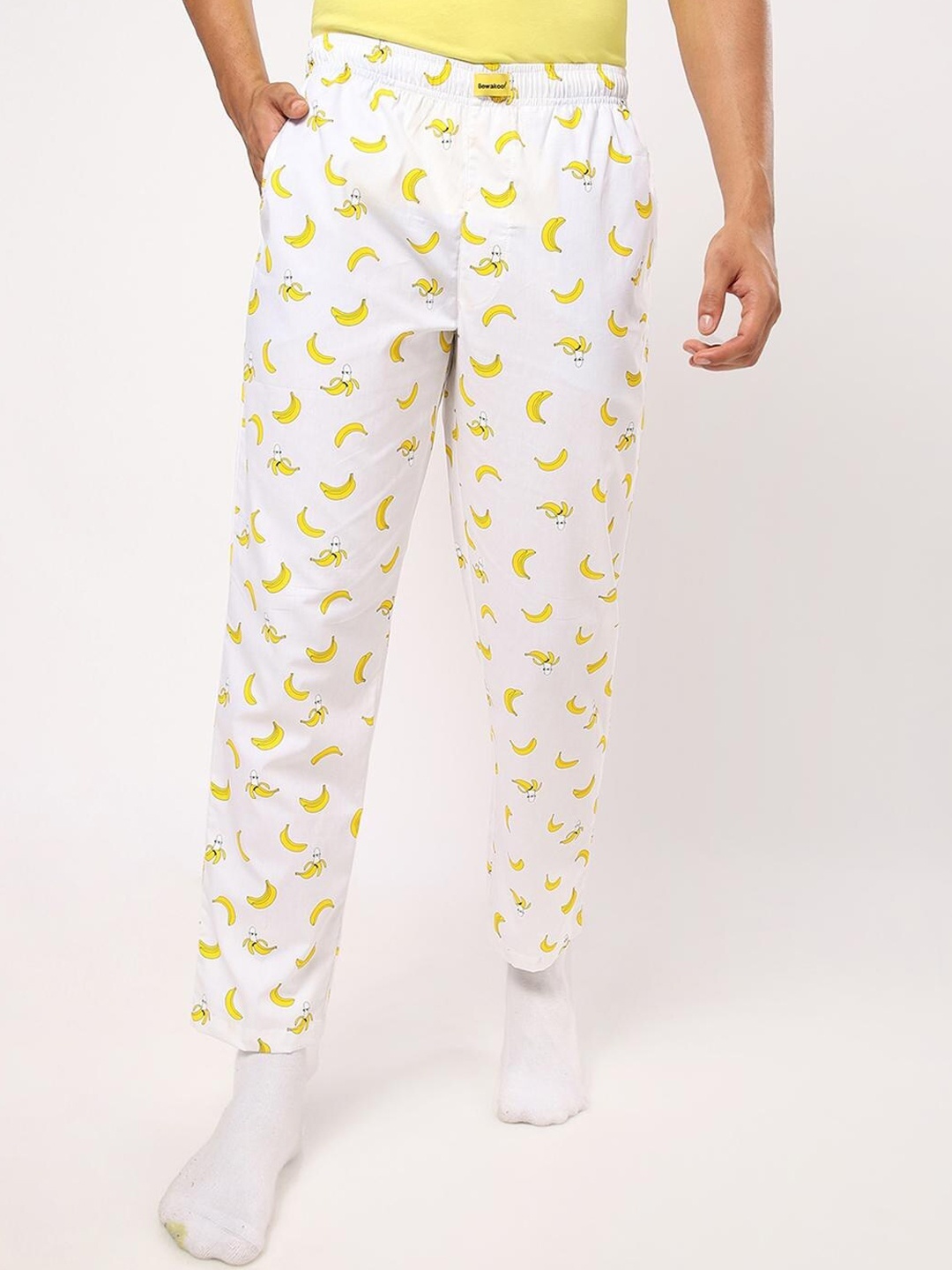 

Bewakoof Men White & Yellow Conversational Printed Cotton Lounge Pant