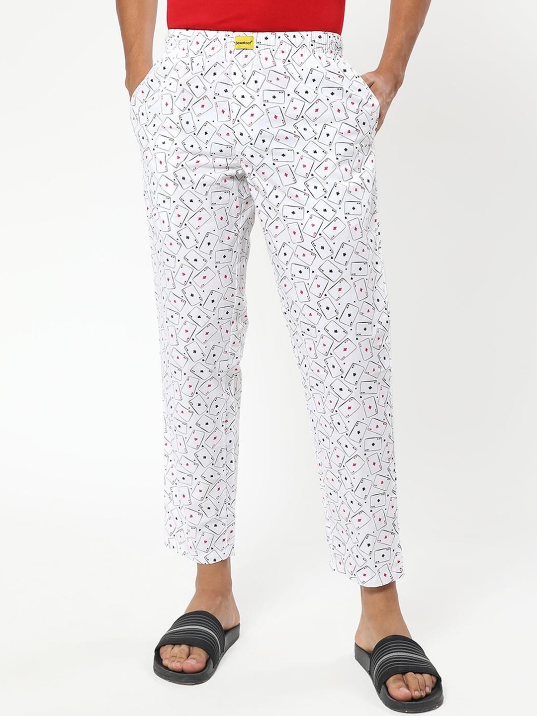 

Bewakoof Men White Conversational Printed Lounge Pant