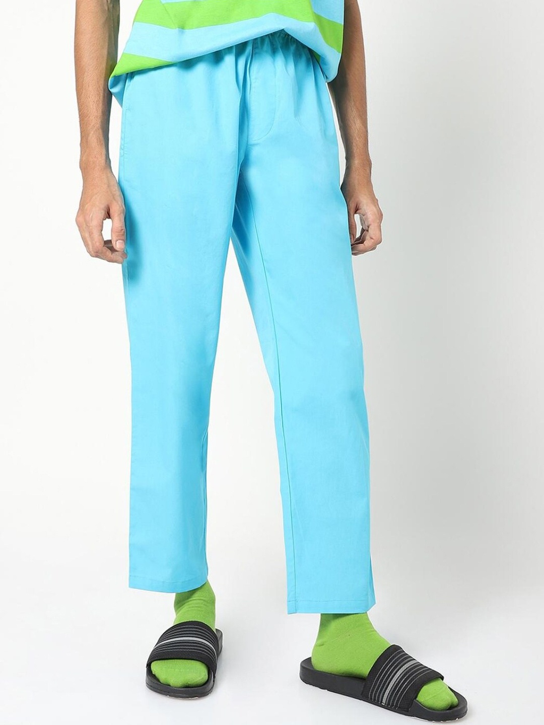 

Bewakoof Men Blue Cotton Solid Lounge Pant