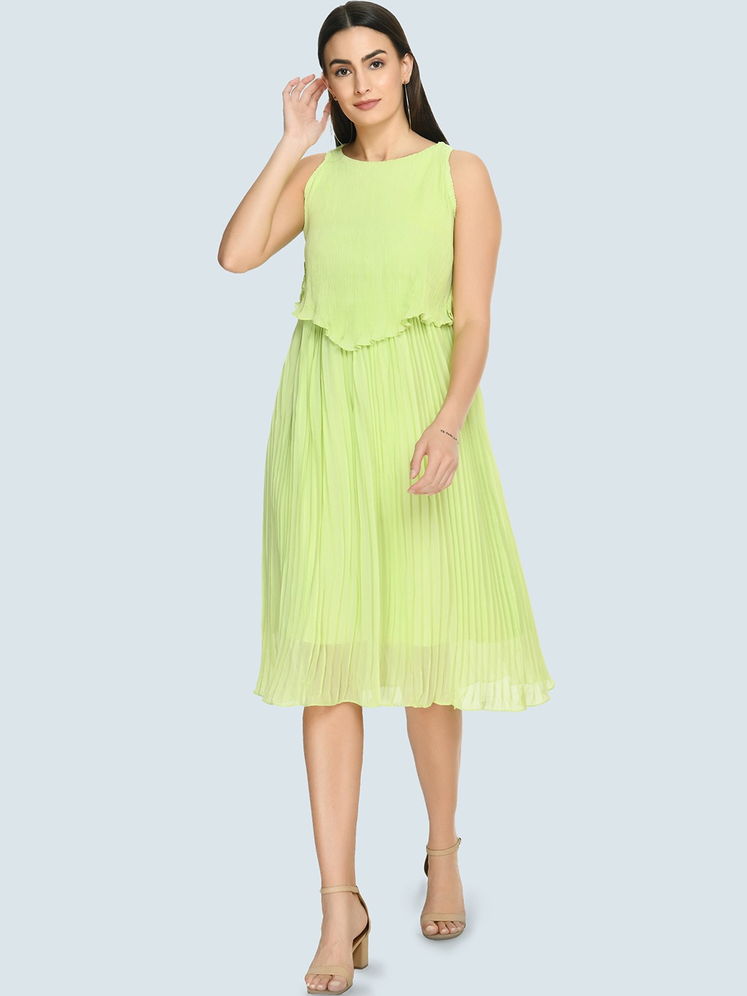 

ARPORA Lime Green Georgette Dress