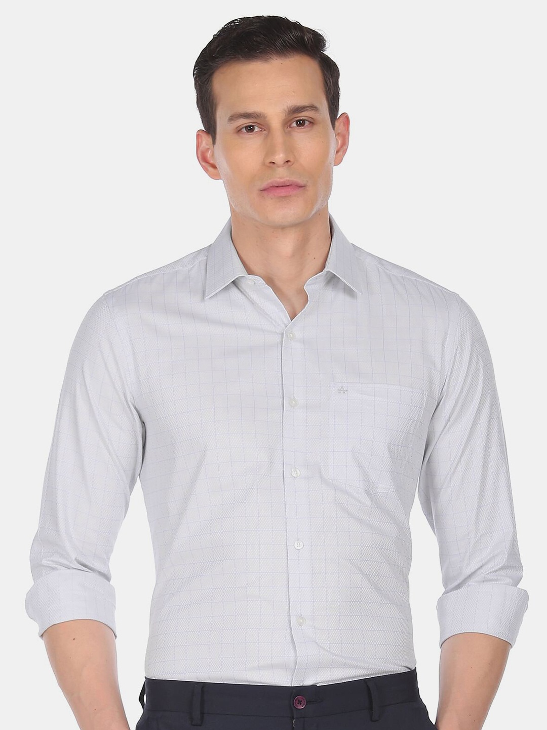 

Arrow Men Grey Solid Cotton Formal Shirt