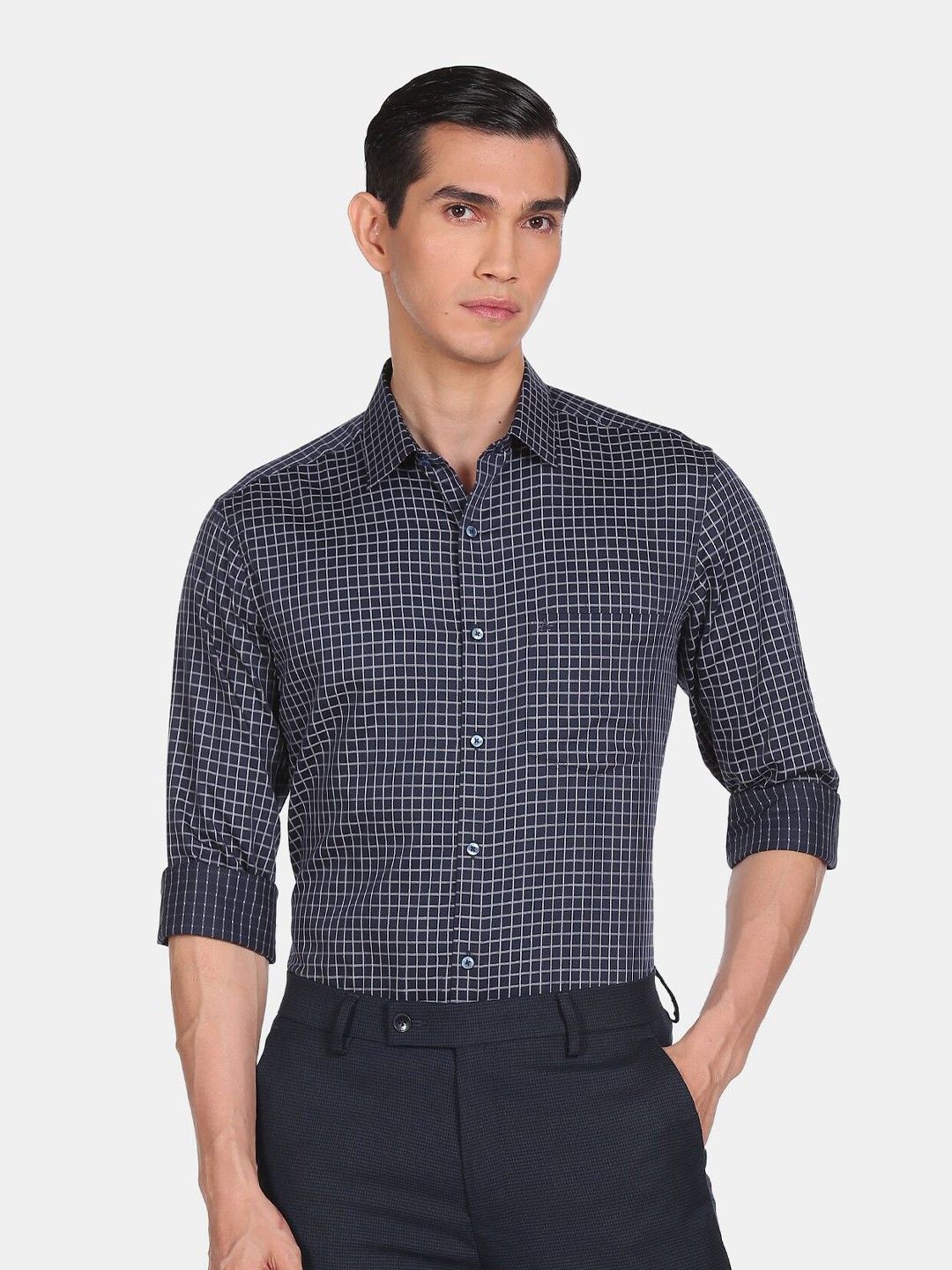 

Arrow Men Blue Micro Checked Printed Formal Shirt