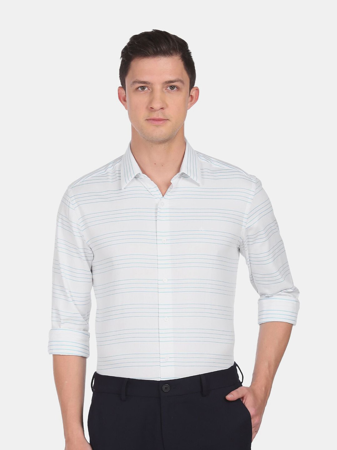 

Arrow Men White Slim Fit Horizontal Striped Formal Shirt
