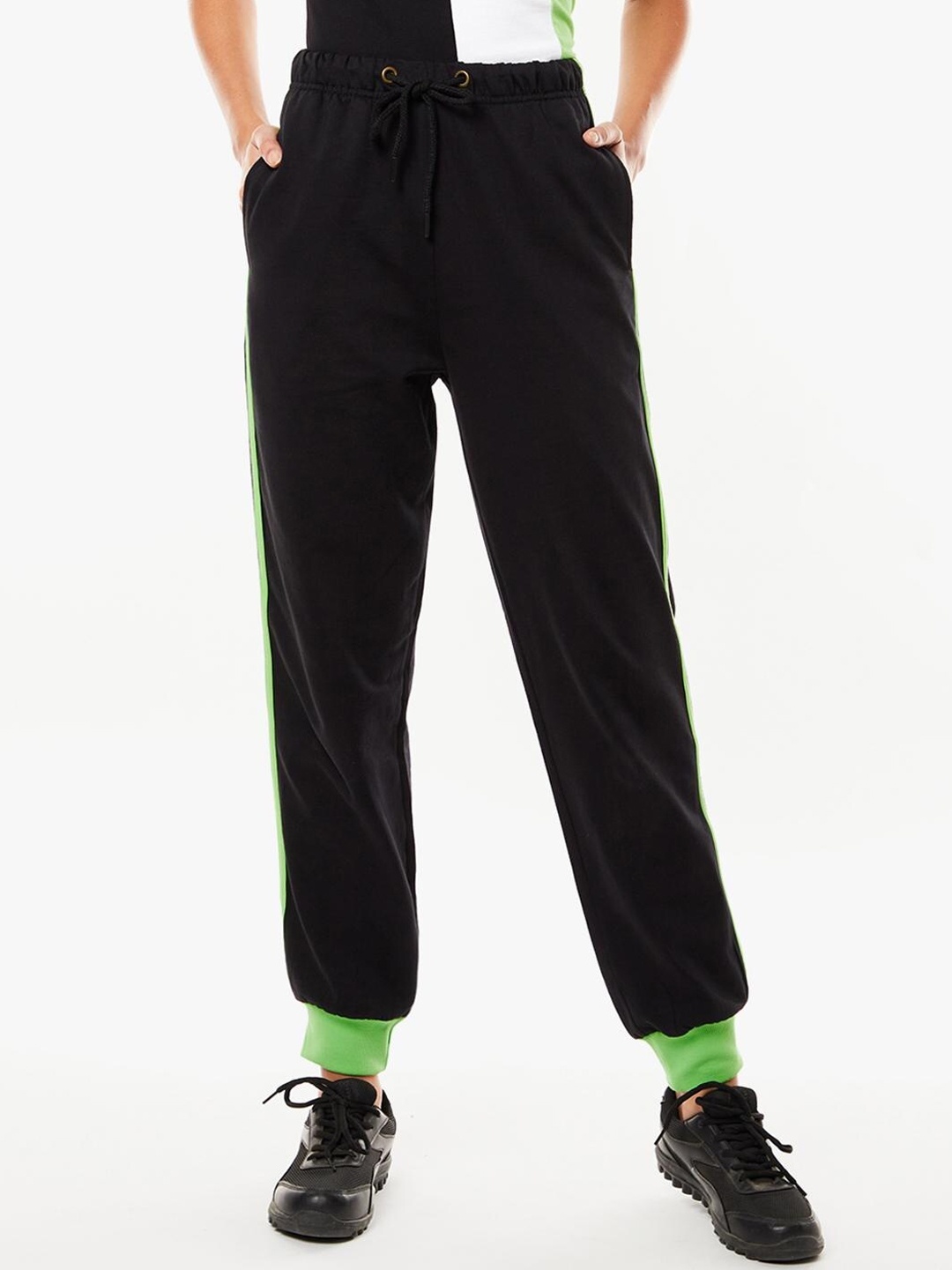 

Bewakoof Women Black & Green Striped Joggers