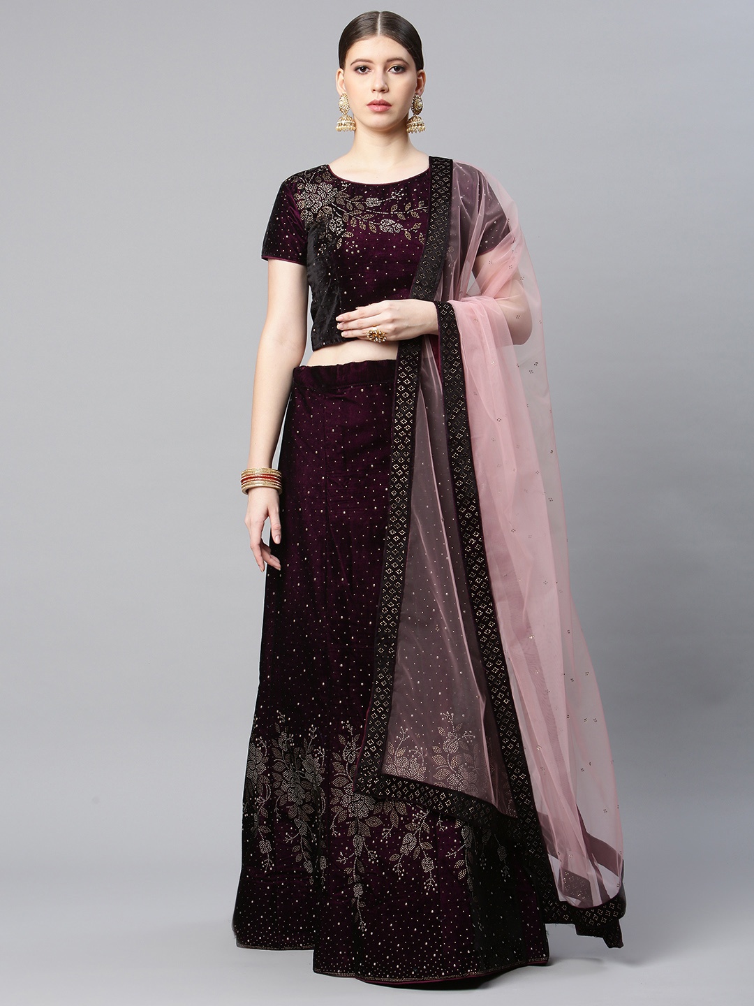 

CAMPAIGN TRENDS Burgundy & Gold-Toned Semi-Stitched Lehenga & Unstitched Blouse