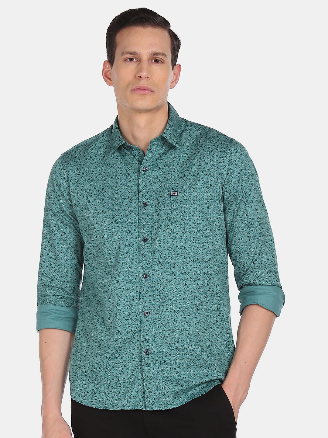 

Arrow Sport Men Green Slim Fit Printed Pure Cotton Casual Shirt