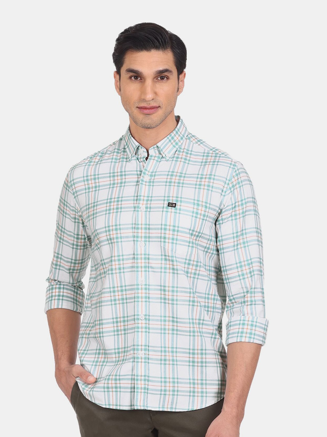 

Arrow Sport Men White Slim Fit Tartan Checks Checked Casual Shirt